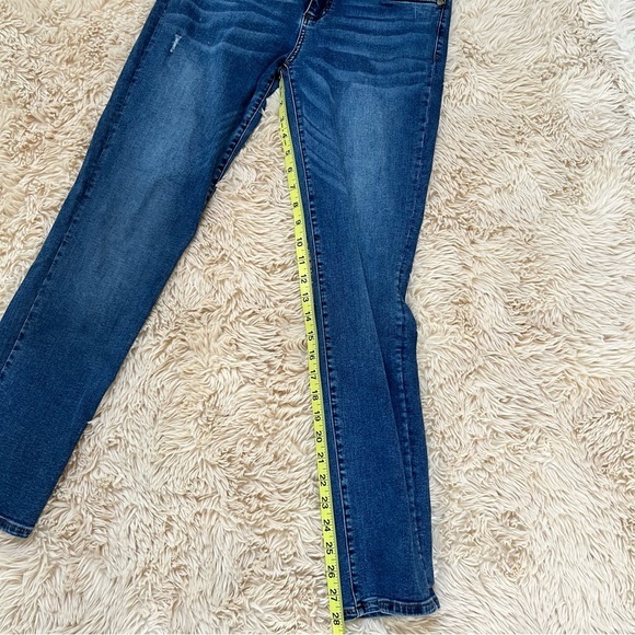 Kut from the Kloth Jeans - Picture 7 of 16